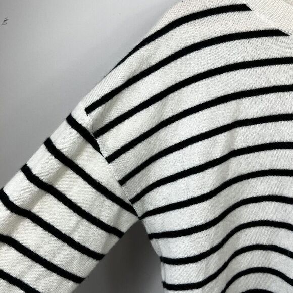 Cynthia Rowley Cream Black Striped 100% 2-Ply Cashmere Crewneck Sweater Size L - Picture 3 of 11